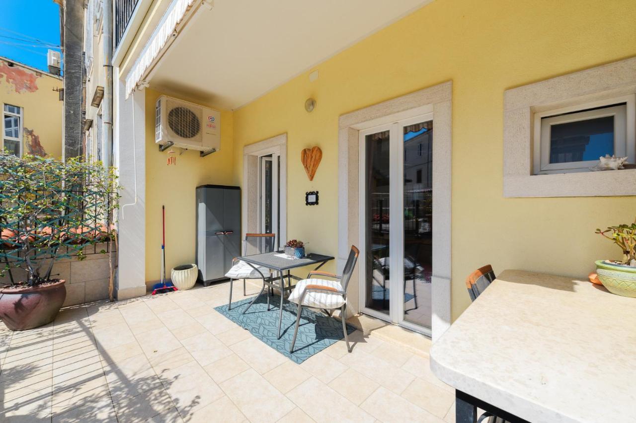 Apartment Nina Poreč Extérieur photo